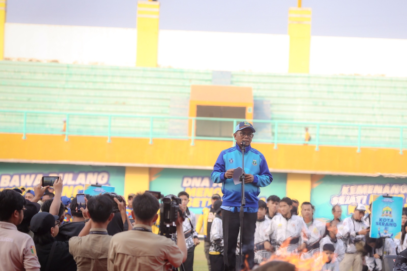Gubernur Banten Andra Soni menutup Pekan Olahraga Pelajar Daerah (Popda) XII Tahun 2026 di Stadion Geger Cilegon Kota Cilegon, Rabu (17/6). BIRO ADPIM PEMPROV BANTEN