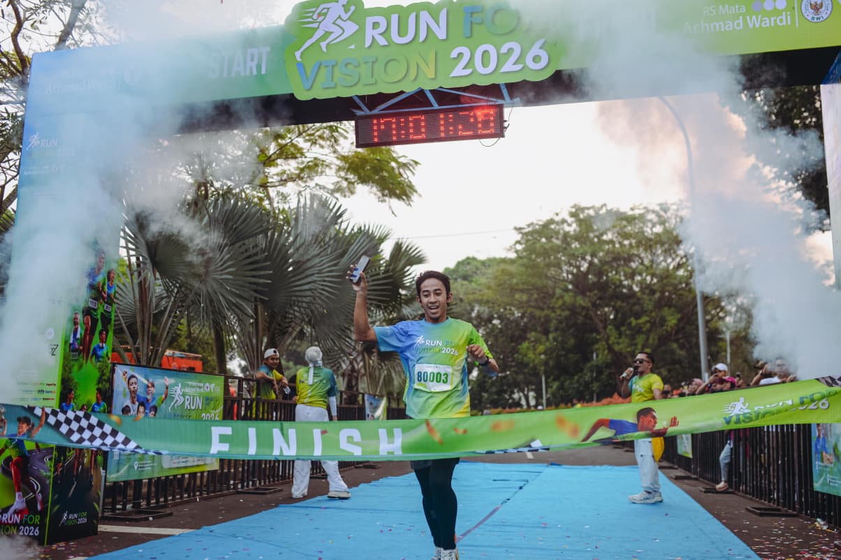 Peserta Run For Vision 2026: 5K Charity Run menyelesaikan lomba lari di KP3B, Kota Serang, Minggu (28/6/2026).(Istimewa)