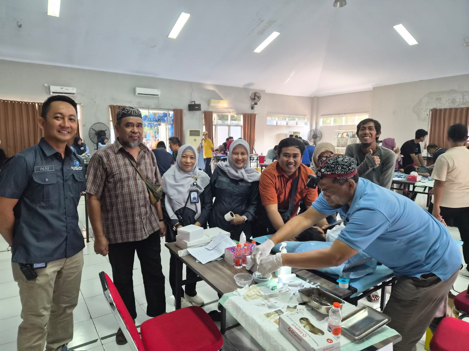 Khitanan massal yang dilaksanakan oleh IKA SMAN 1 Ciruas, Kabupaten Serang, Sabtu (27/6/2026).(Istimewa)