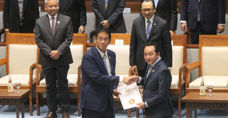 Menteri Keuangan Purbaya Yudhi Sadewa saat rapat di DPR pada Selasa (7/7/2026). Foto : Ist