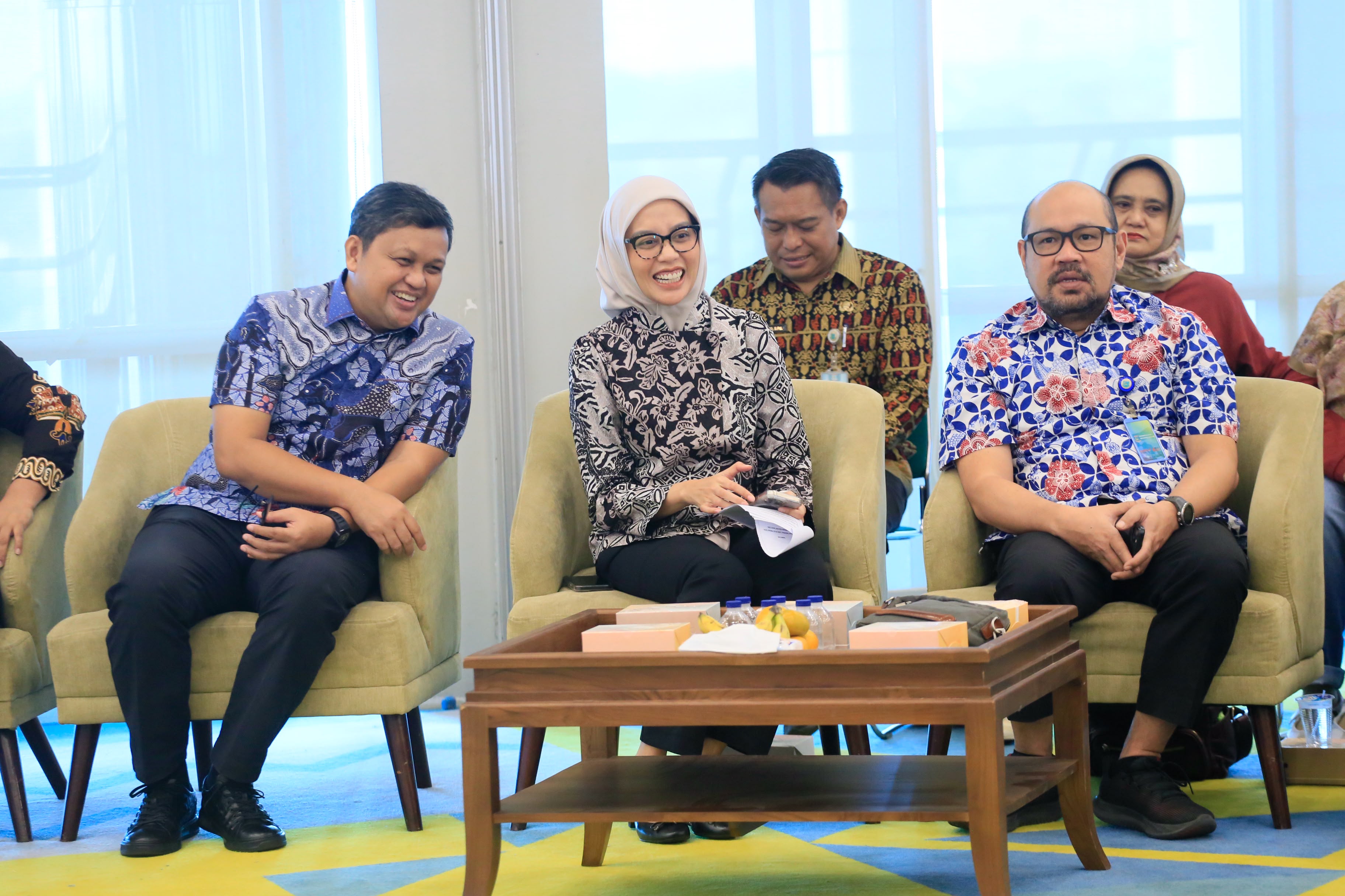 Kepala Dinas Pendidikan dan Kebudayaan (Dindikbud) Kota Tangsel, Deden Deni, saat peringatan Hari Anak Nasional di Pusat Pemerintahan (Puspemkot) Tangsel, Kamis (23/7). (tangselpos.id/rmn)
