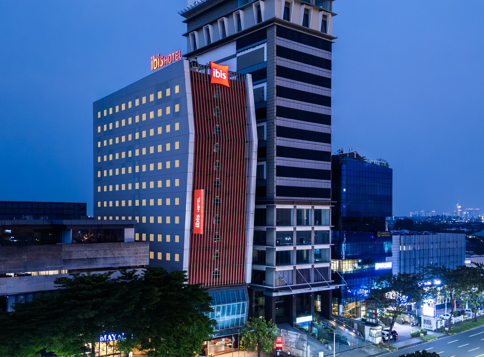 Berbagai promo menarik di ibis Gading Serpong. (Ist)