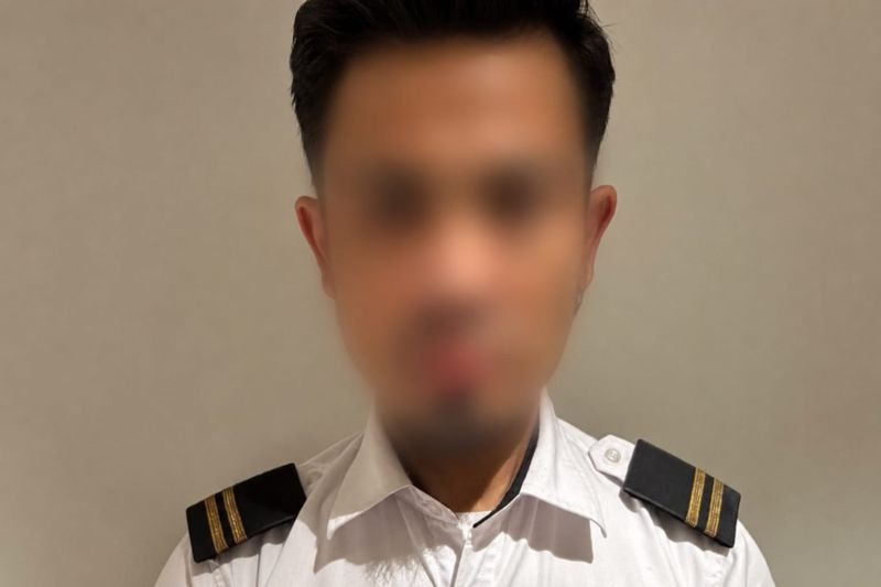 MS co pilot WNA yang menyelundupkan 70 ribu ekstasi berhasil di tangkap Bea Cukai Bandara Soekarno Hatta. Foto : Ist