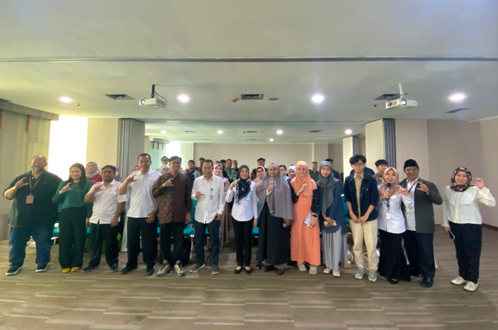 Bimbingan teknis (bimtek) yang diikuti para Ketua Pusat Kegiatan Belajar Masyarakat (PKBM) se-Kota Tangsel di Aula Gedung 3A Balai Kota Tangsel, Rabu (29/7). (Ist)