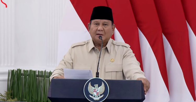 Presiden Prabowo pada peresmian peletakan batu pertama (groundbreaking) Proyek Strategis Nasional (PSN) LNG Abadi Masela di Kabupaten Kepulauan Tanimbar, Maluku, Kamis (16/7/2026). Foto : Ist