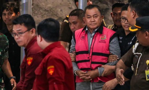 Mantan Wakil Kepala BGN Lodewyk Pusung salah satu tersangka kasus korupsi di BGN. Foto ; Ist