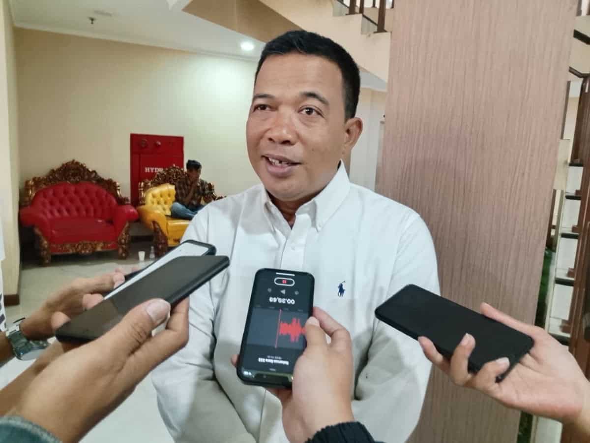 KETUA DPRD Kota Tangerang: Rusdi Alam