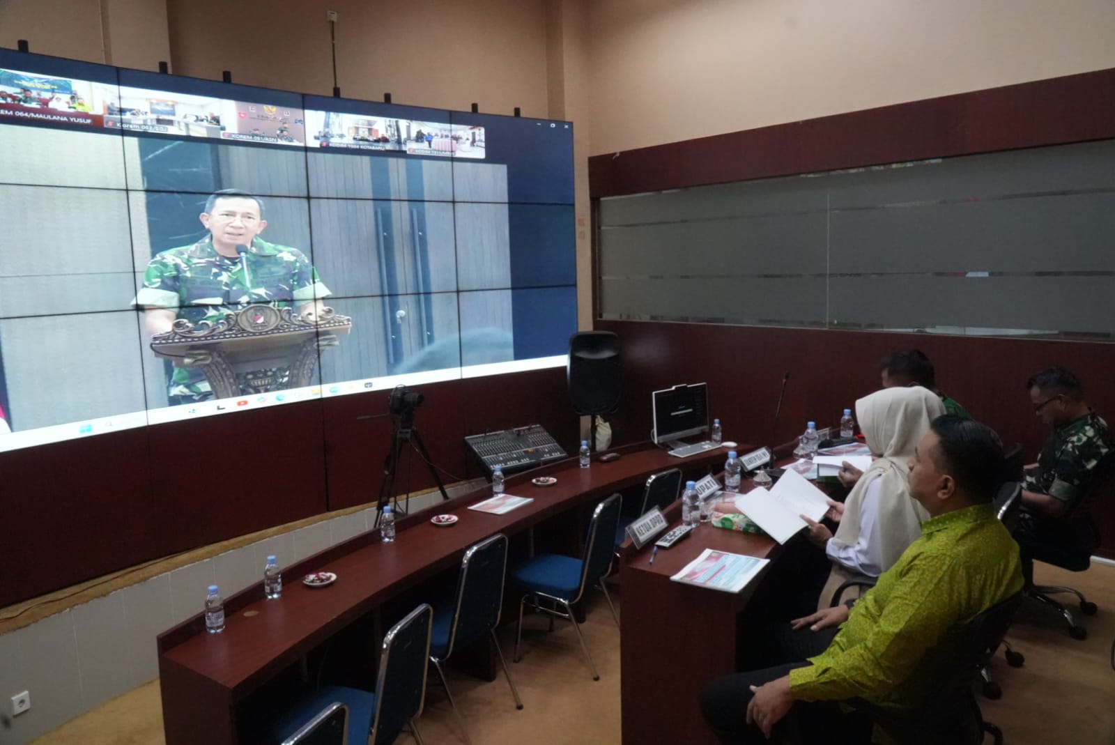 Wakil Asisten Teritorial (Waaster) Kasad Bidang Pembinaan Teritorial Brigjen TNI, Boemi Ario Bimo dalam Zoom Meeting Rapat Koordinasi Teknis (Rakornis) TMMD ke-129, Kamis (2/7/2026).(Istimewa)