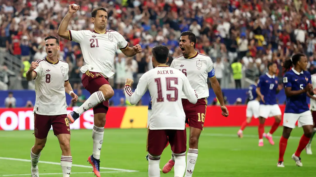 Selebrasi Timnas Spanyol usai menang 2-0 dari Prancis. Foto : Ist