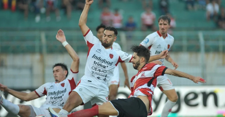 Laga Bali United vs Sabah FC. Foto : Ist