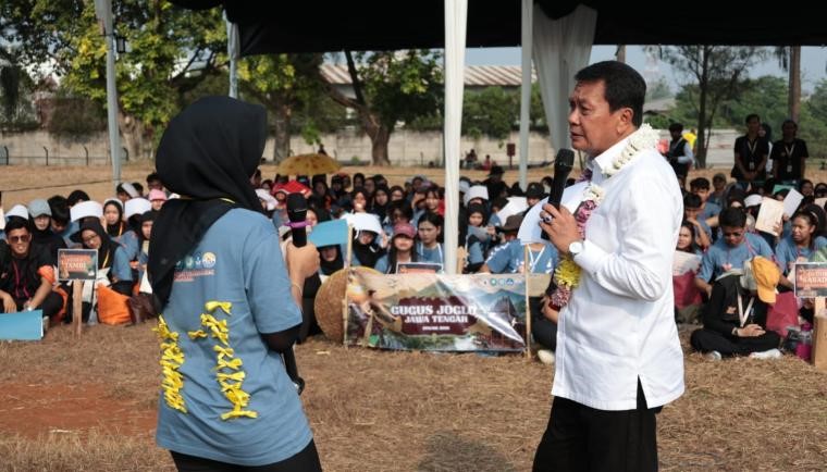 Bupati Tangerang Moch. Maesyal Rasyid membuka Pengenalan Kehidupan Kampus bagi Mahasiswa Baru (PKKMB) Universitas Insan Pembangunan Indonesia (UNIPI). Foto : Humas Kab. Tangerang