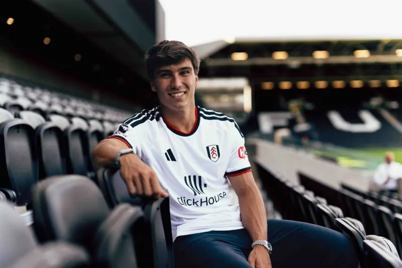 Gonzalo Garcia kini merumput bersama Fulham. Foto : Ist