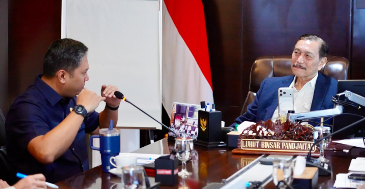 Kepala BGN Sudaryono saat bertemu Ketua DEN Luhut Binsar Pandjaitan. Foto : Ist