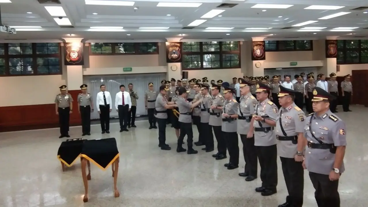 Mabes Polri melakukan rotasi jabatan sejumlah perwira menengah. Foto : Ist