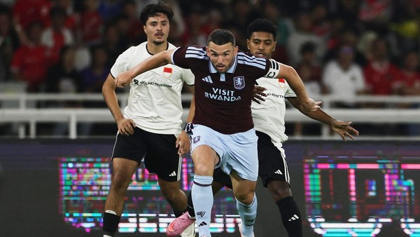 Laga Aston Villa vs Indonesia All Stars. Foto : Ist
