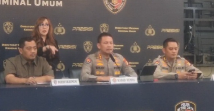 Kabid Humas Polda Metro Jaya Kombes Budi Hermanto (tengah). Foto: Ist