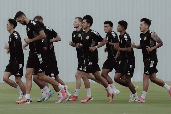 Skuad Persija Jakarta saat berlatih di Hua Hin, Thailand. Foto: Ist