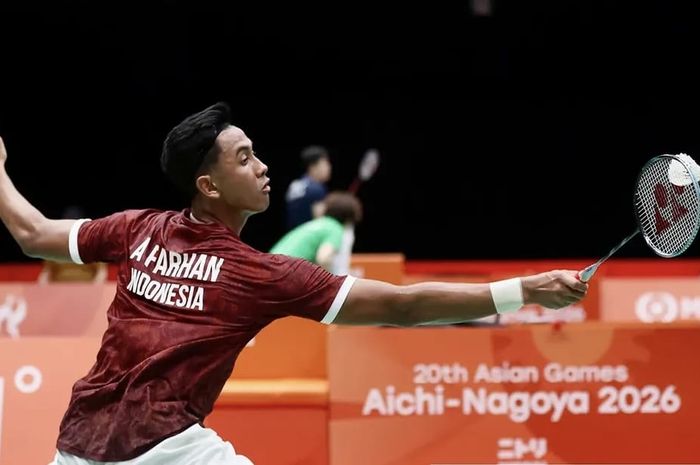 Tunggal tunggal putra Indonesia Alwi Farhan harus puas merebut medali perunggu di Asian Games 2026 usai kalah dari wakil Thaoland  Kunlavut Vitidsarn. Foto : Ist