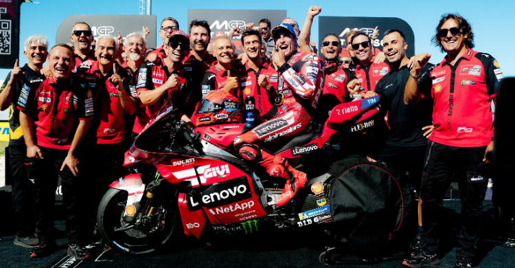 Marquez dan tim MotoGP Ducati. Foto : Ist