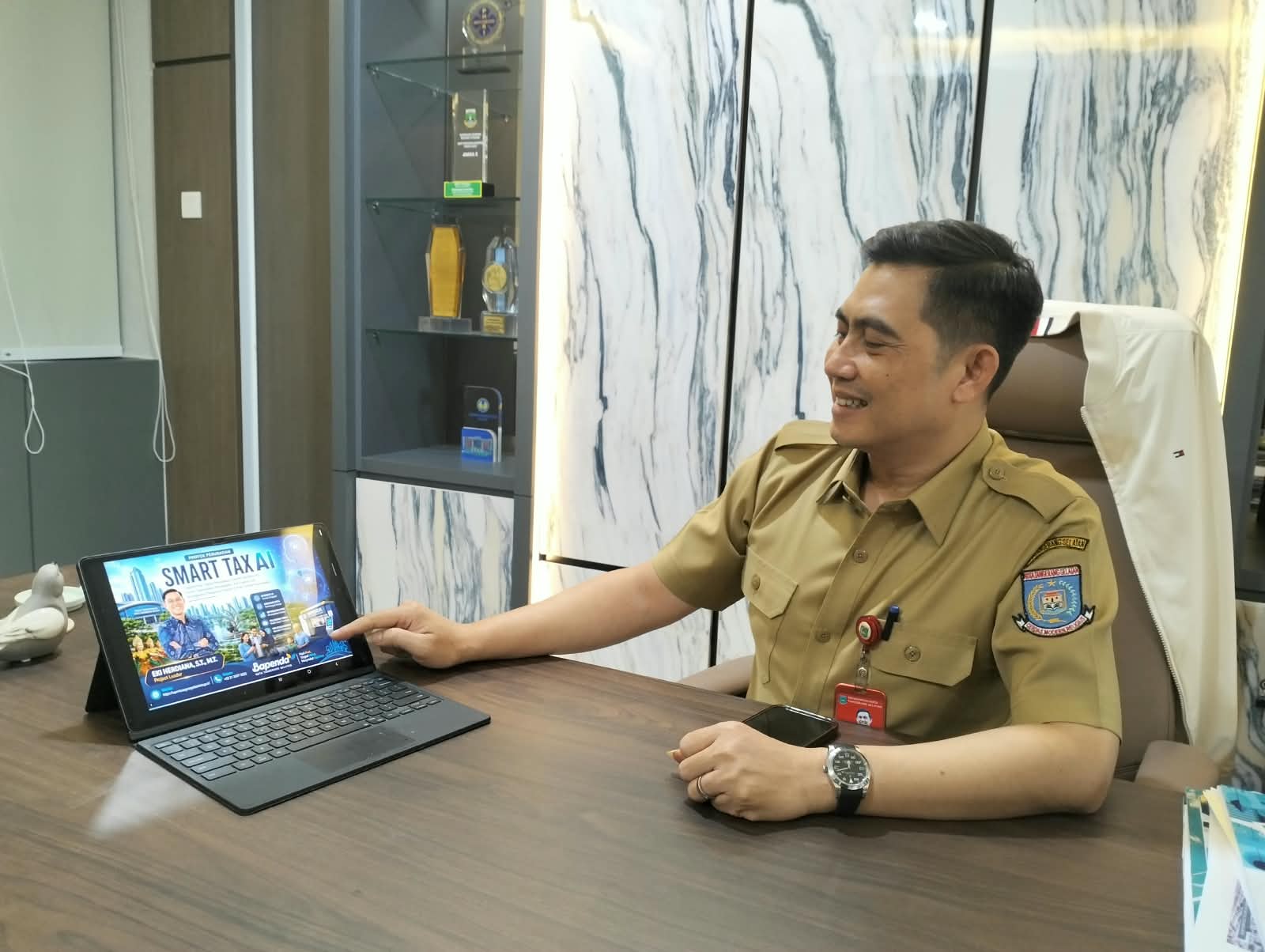 Kepala Bapenda Tangsel, Eki Herdiana. (Tangselpos/irm)