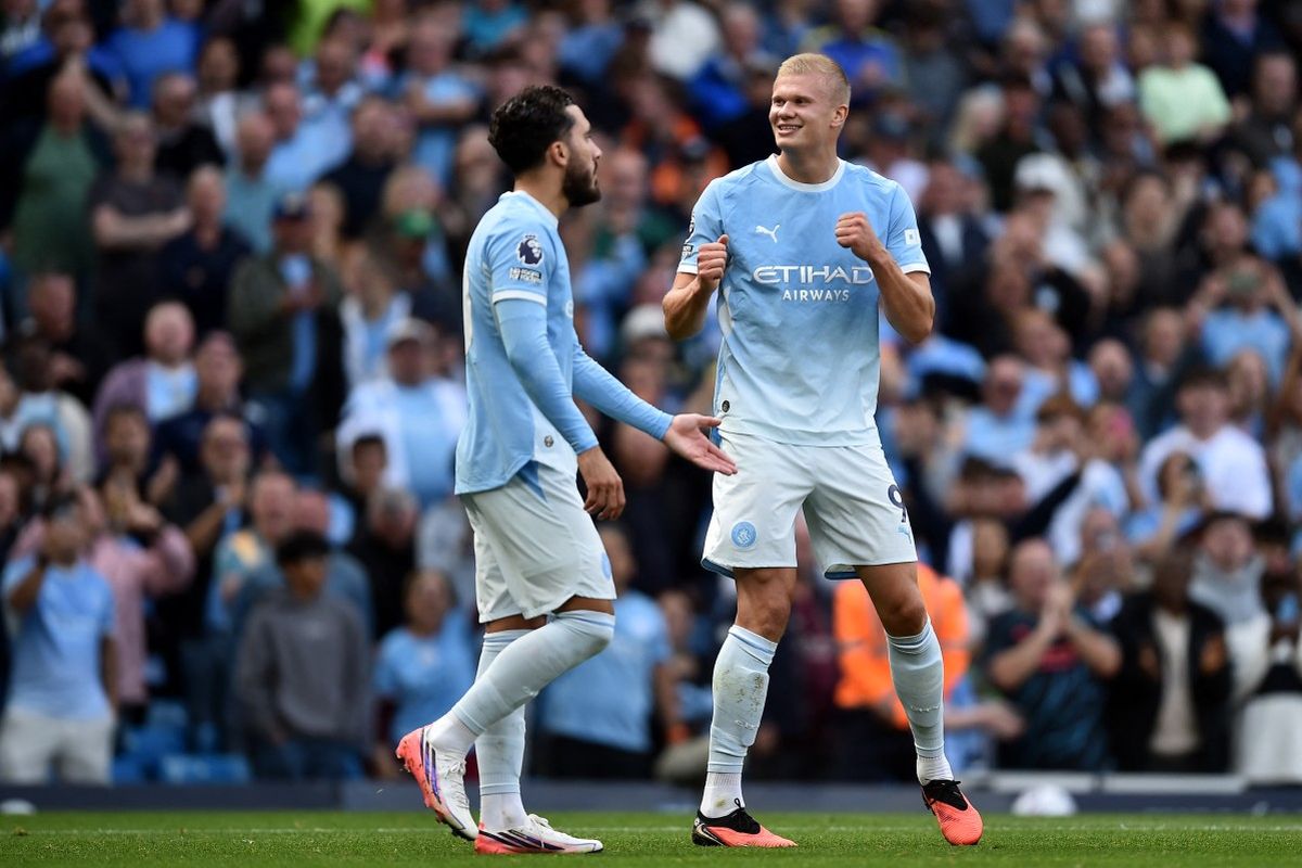 Selebrasi Erling Haaland usai jebol gawang Coventry. Foto : Ist