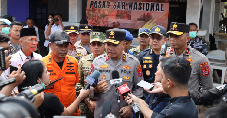 Kapolda Banten Irjen Pol Hengki saat konferensi pers. Foto : Ist