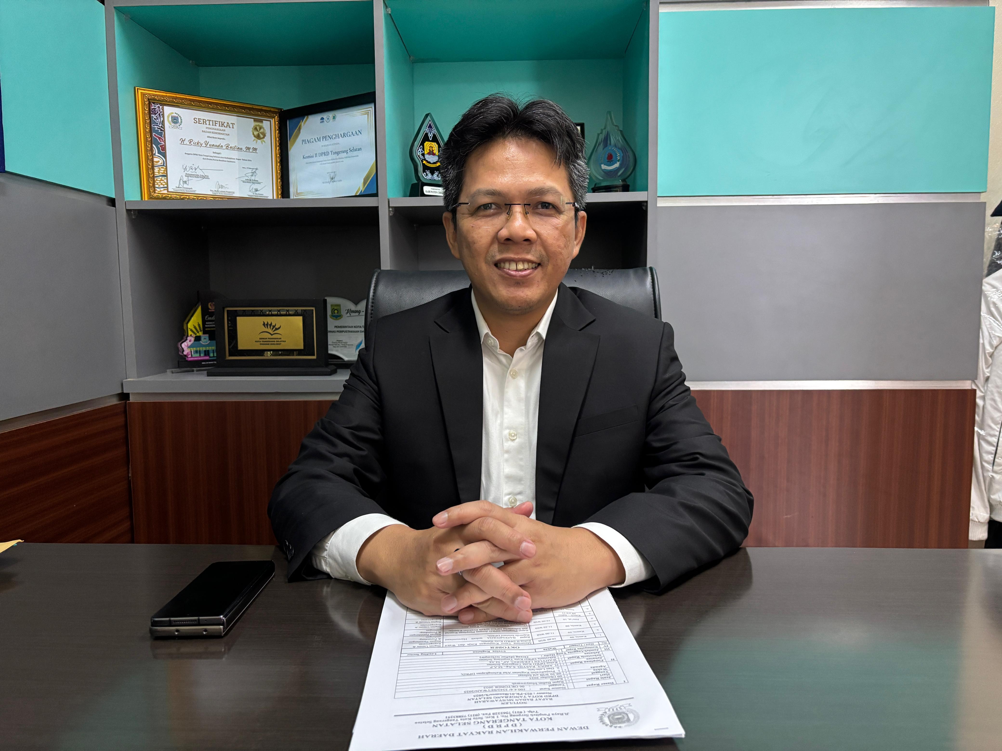 Ketua Komisi II DPRD Kota Tangsel Ricky Yuanda