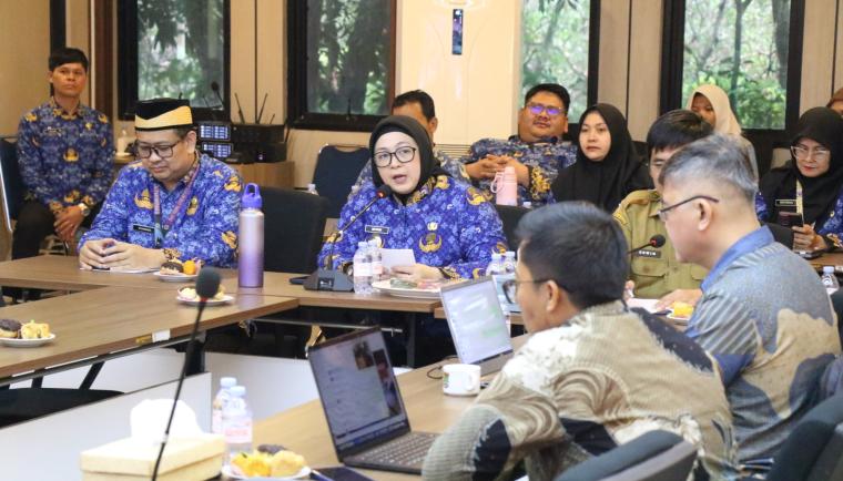 Wakil Bupati Tangerang, Intan Nurul Hikmah, membuka seleksi wawancara Lomba Kreativitas dan Inovasi Kanvas Gemilang 2026. Foto : Humas Kab. Tanngerang