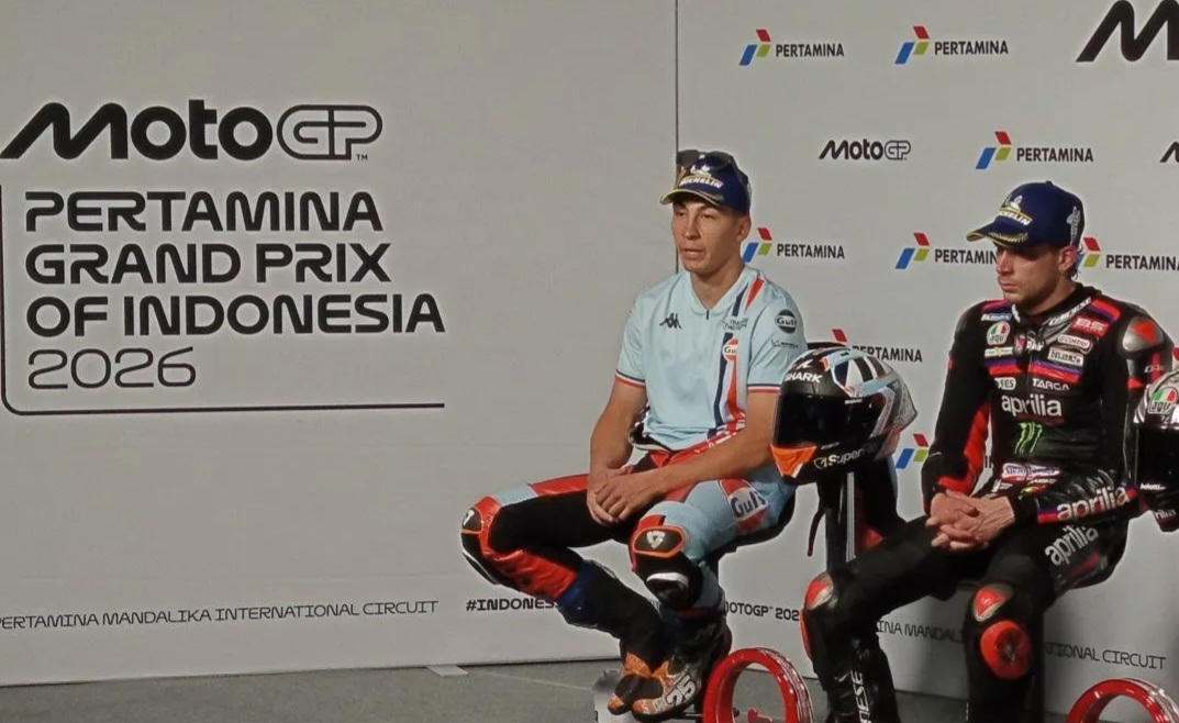 Fernandez dengan patah jari kanannya finis di posisi 2 MotoGP Mandalika 2026. Foto : Ist