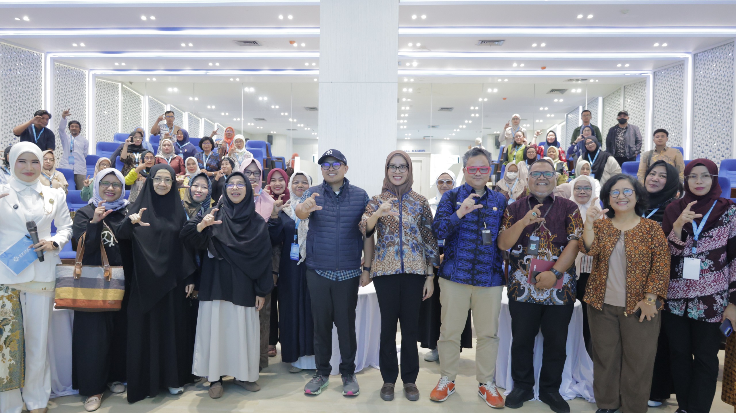 EKRAF. Wakil Wali Kota Tangsel, Pilar Saga Ichsan saat menghadiri kegiatan workshop ekonomi kreatif di Puspemkot Tangsel