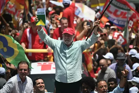 Luiz Inácio Lula da Silva kembali memenangkan Pemilihan Presiden Brasil. Foto : Ist