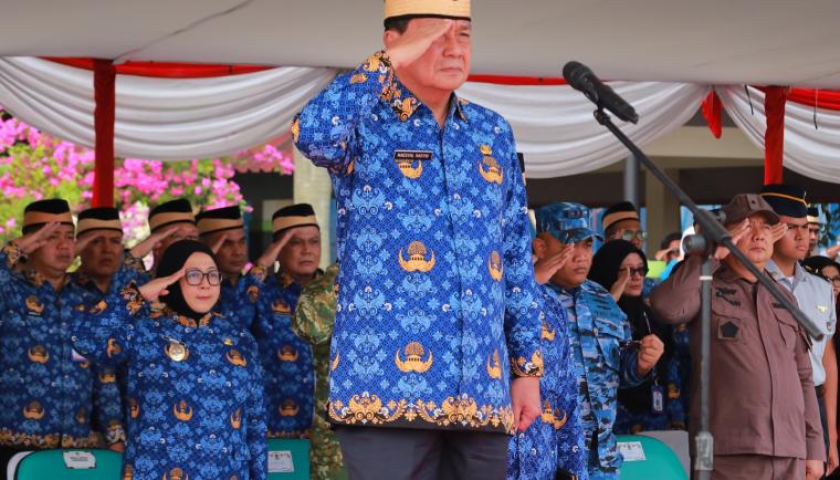 Bupati Maesyal memimpin upacara peringatan Hari Sumpah Pemuda ke-98 tingkat Kabupaten Tangerang : Humas Kab. Tangerang