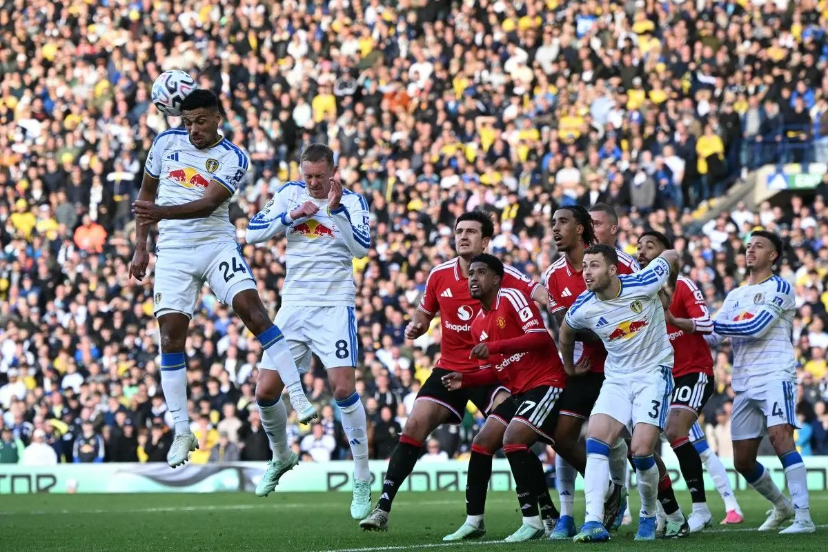 Laga MU vs Leeds United berakhir 1-1. Foto : Ist