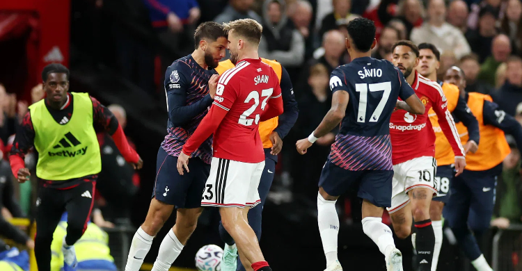 Laga MU vs Tottenham Hotspur. Foto : Ist