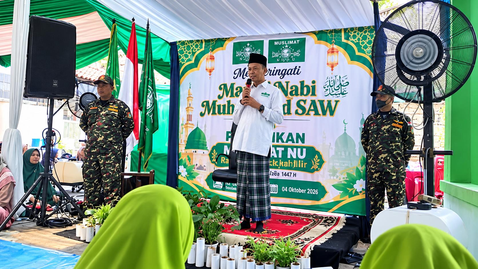 PENGUKUHAN - pelantikan Pengurus Muslimat NU Ranting Pondok Cabe Ilir yang dirangkai dengan peringatan Maulid Nabi Muhammad SAW di Pondok Cabe Ilir, Pamulang.
