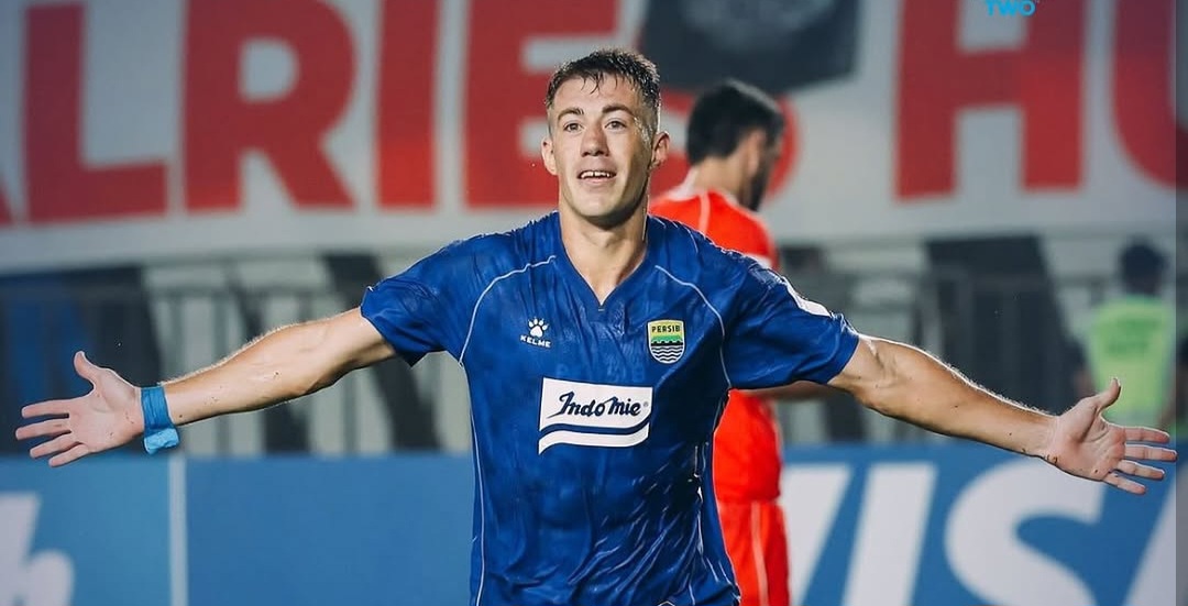 Pahlawan Persib Mariano Peralta. Foto : Ist