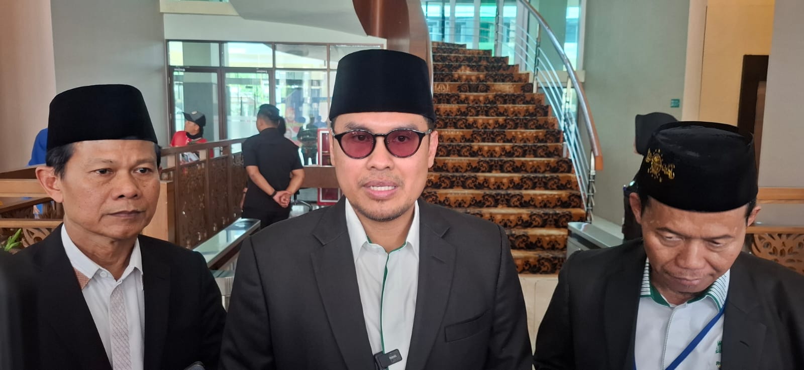 SANTRI. Wakil Wali Kota Tangsel, Pilar Saga Ichsan saat bercerita bahwa dirinya meneladani dan terinspirasi sosok Gus Dur.
