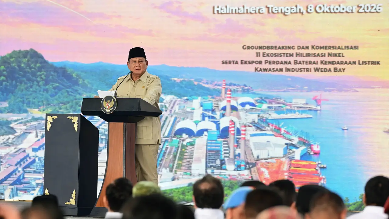 Presiden Prabowo ekspor perdana baterai kendaraan listrik di kawasan Indonesia Weda Bay Industrial Park (IWIP), Halmahera Tengah, Maluku Utara. Foto : Ist