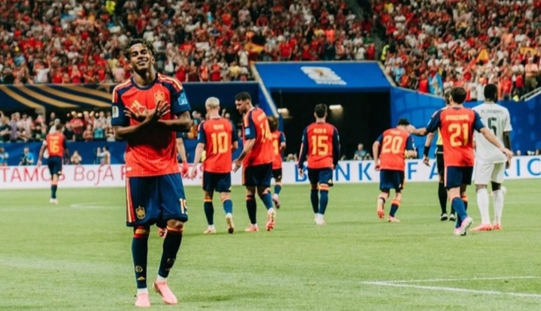 Selebrasi Lamine Yamal usai membobol gawang Ceko. Foto : Ist