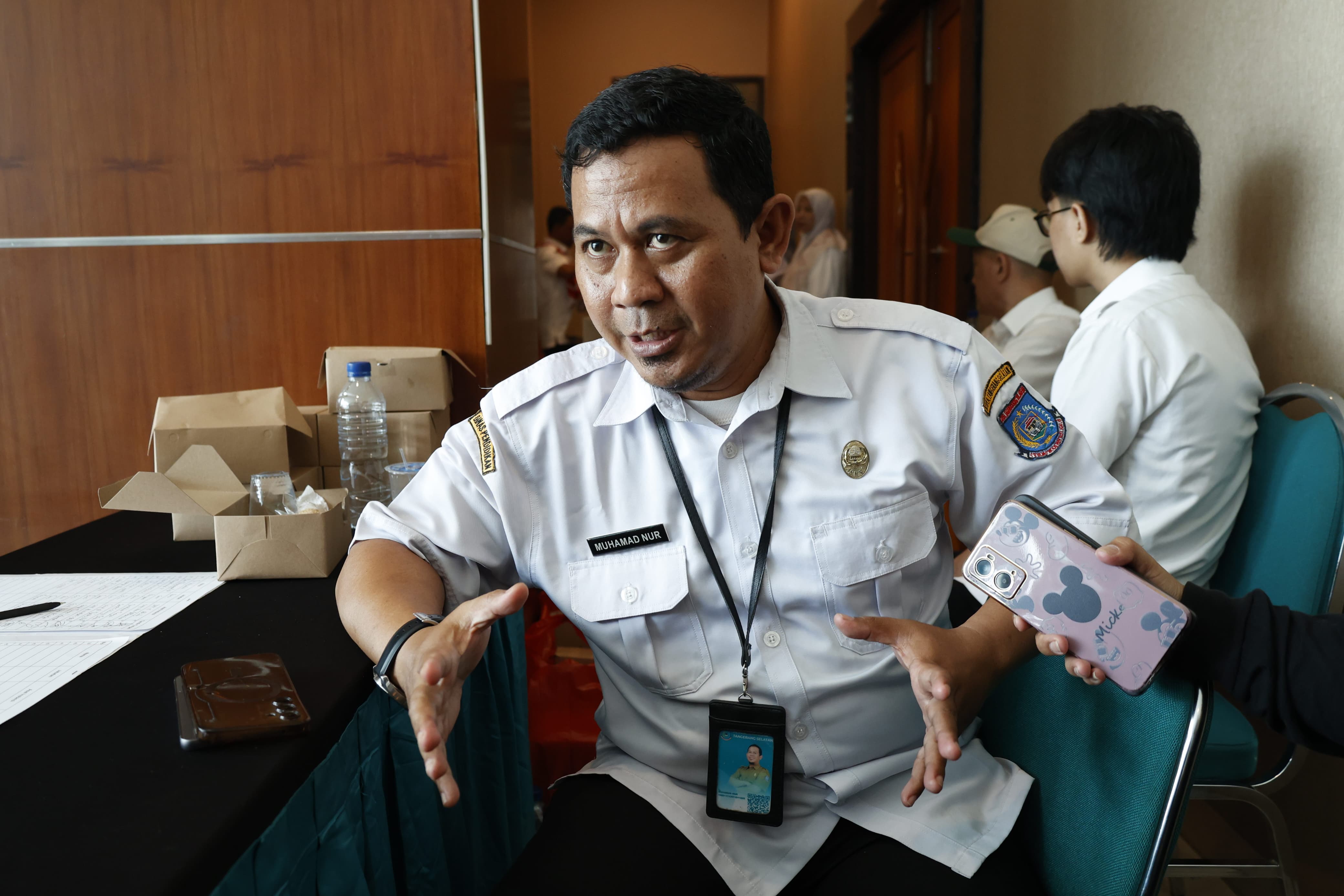 Kepala Seksi (Kasi) Peserta Didik dan Pembangunan Karakter SMP Dindikbud Kota Tangsel M. Nur. (tangselpos/irm)