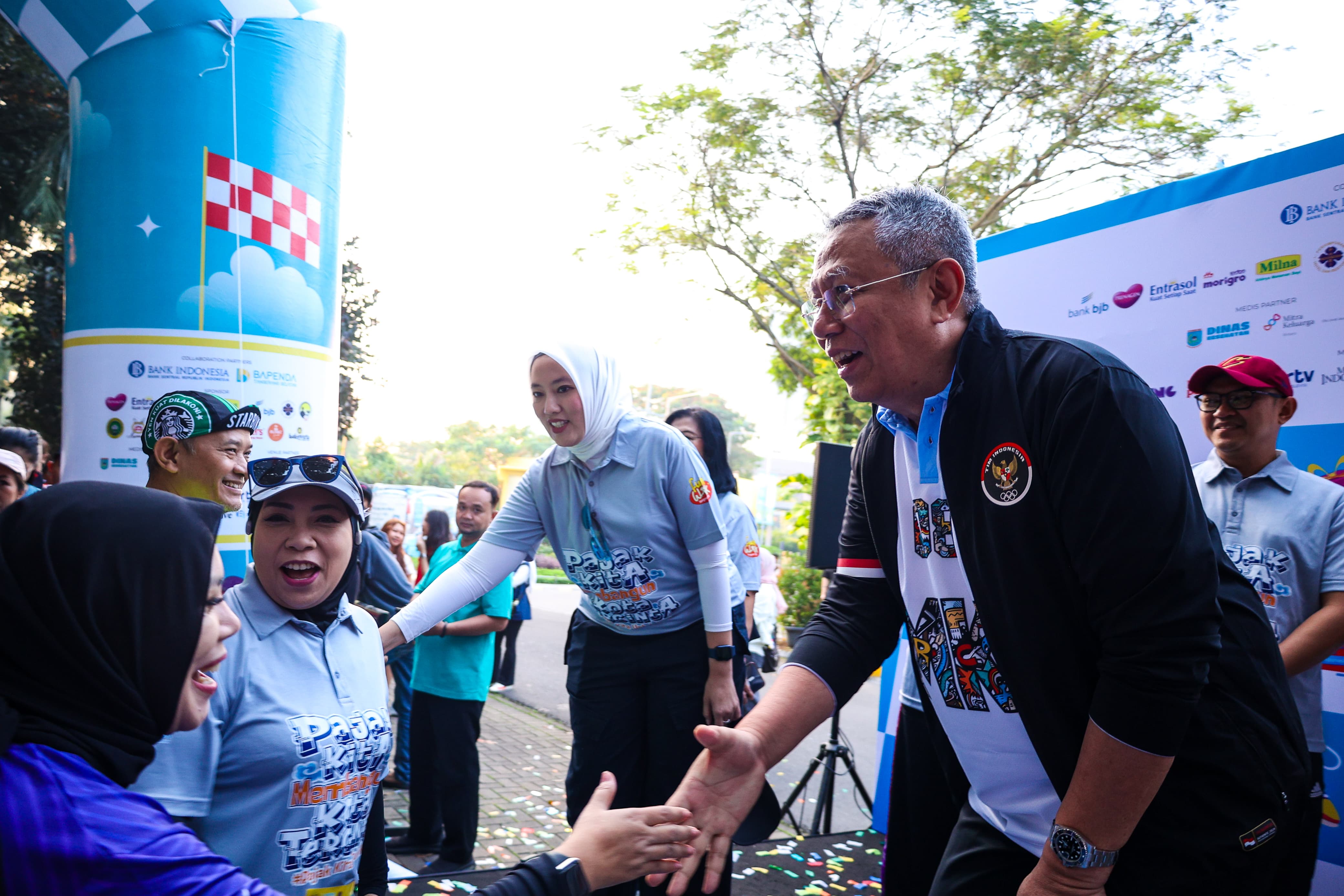 Fun Walk Tangsel 2025, Sabtu (16/8/2025). (tangselpos.id/irm)