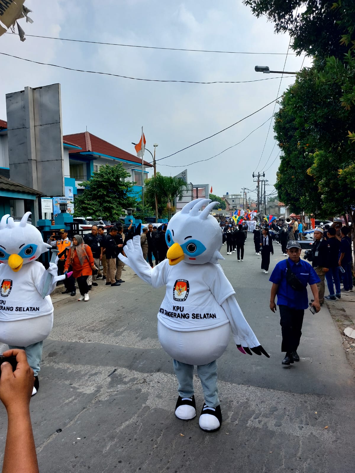 Euforia Perhelatan Kirab Pemilu 2023 di Kota Tangerang Selatan Euforia Perhelatan Kirab Pemilu 2023 di Kota Tangerang Selatan. (tangselpos.id/rmn)