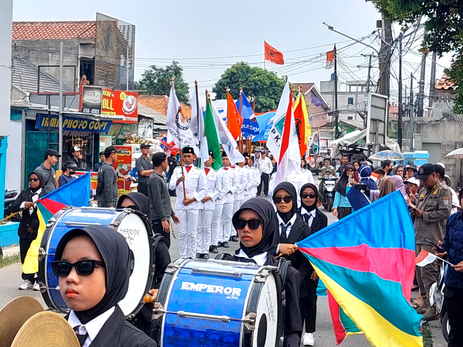 Euforia Perhelatan Kirab Pemilu 2023 di Kota Tangerang Selatan. (tangselpos.id/rmn)