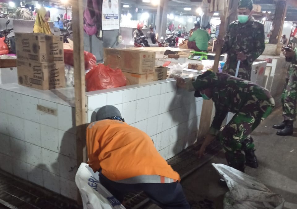 Kodim 0506/Tangerang, Gelar Karya Bakti dan Penanaman Pohon di Wilayah Koramil 05 Ciputat. (tangselpos.id/ist)