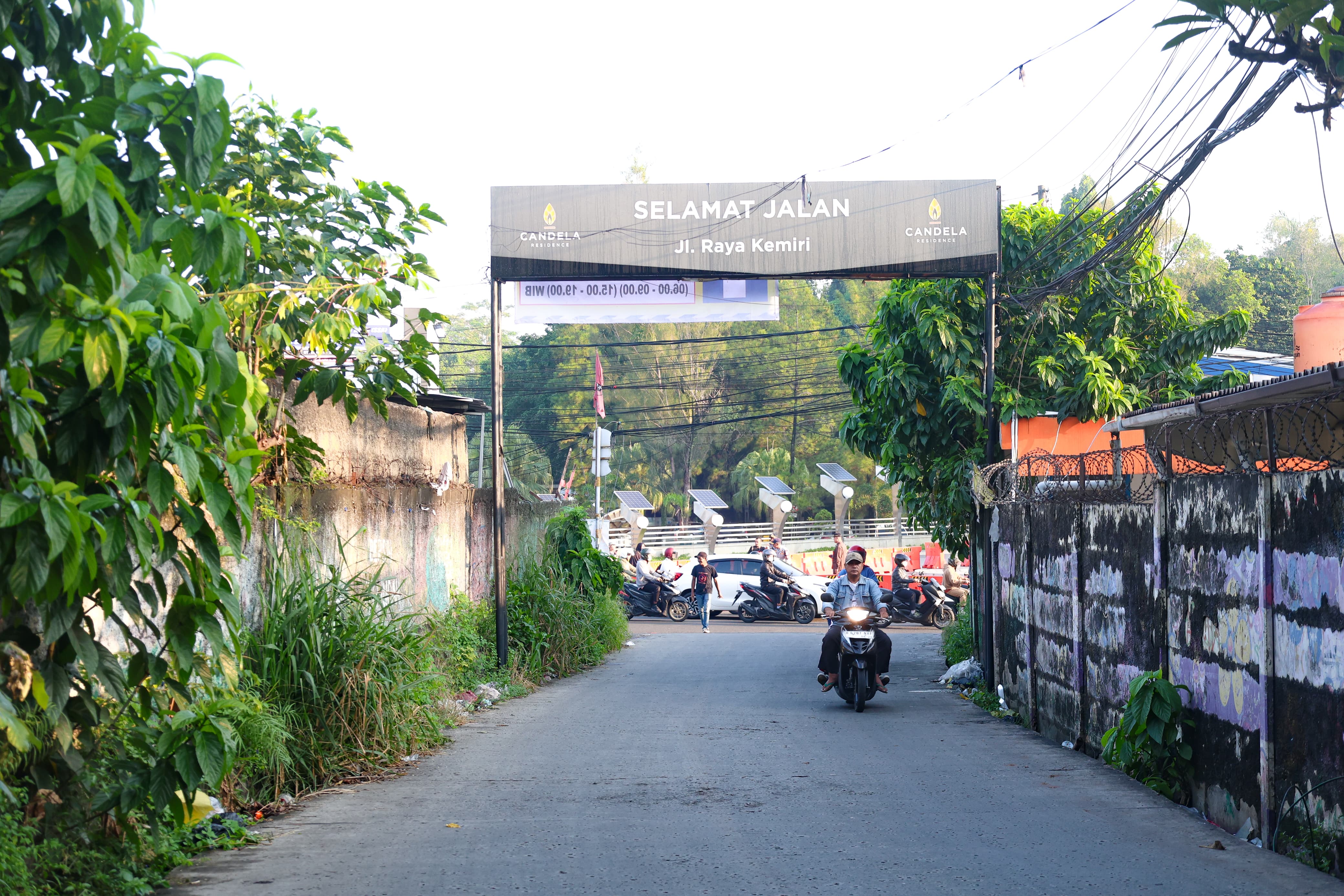 Uji coba sistem satu arah di Kota Tangerang Selatan resmi dimulai pada Senin pagi. (tangselpos.id/irm)