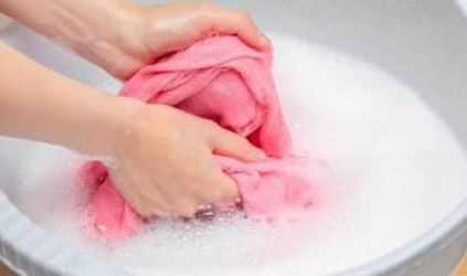 Ilustrasi pemakaian deterjen. (Ist)