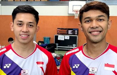 Fajar/Rian berhasil melaju ke 16 besar setelah mengalahkan wakil dari Malaysia. Foto : Istimewa