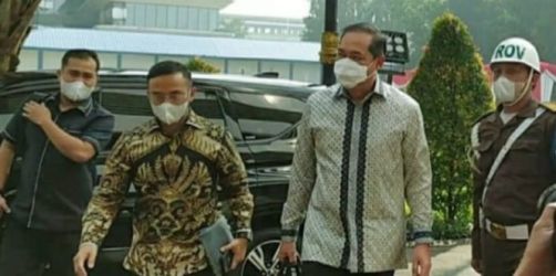 Mantan Mendag Muhammad Lutfi hadir di Gedung Kejaksaan Agung untuk menjadi saksi terkait minyak goreng. (Ist)