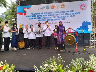 Pelayanan KV Serentaj Sejuta Akseptor dalam rangka Hari Keluarga Nasional ke-29. (ist)