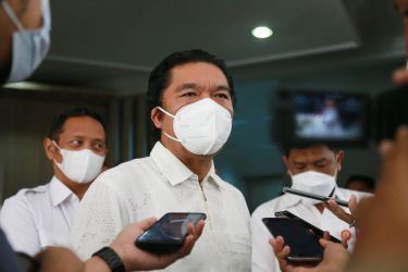 Pj Gubernur Banten Al Muktabar. (Dok. Humas Pemprov Banten)
